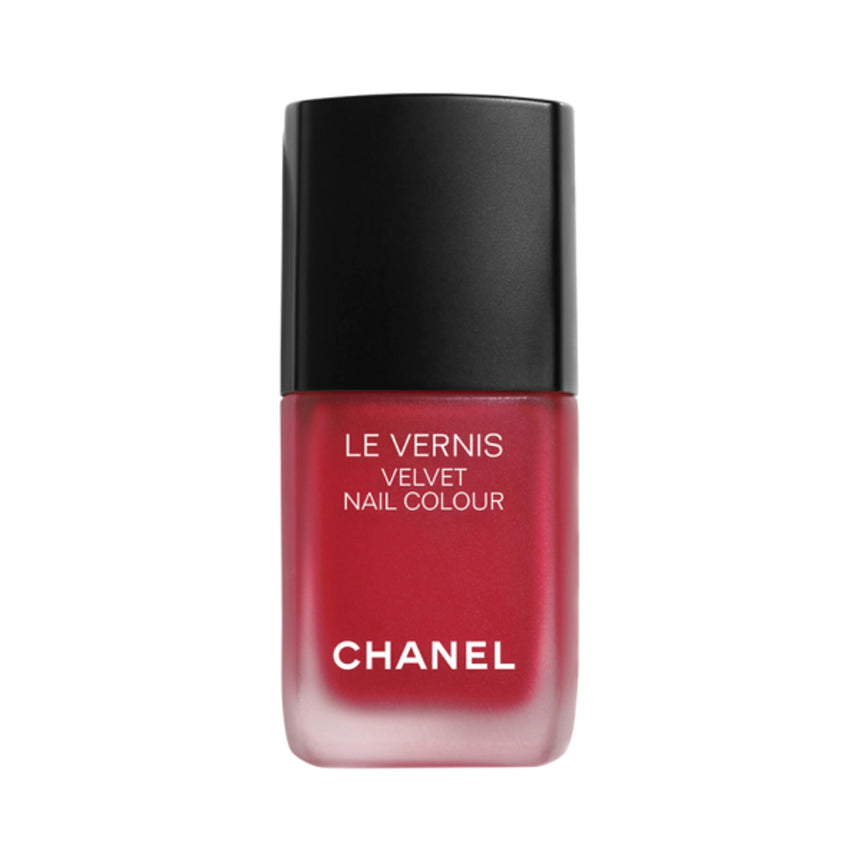 Chanel Le Vernis Velvet Nail Colour - 636 Ultime - Nail Polish Life
