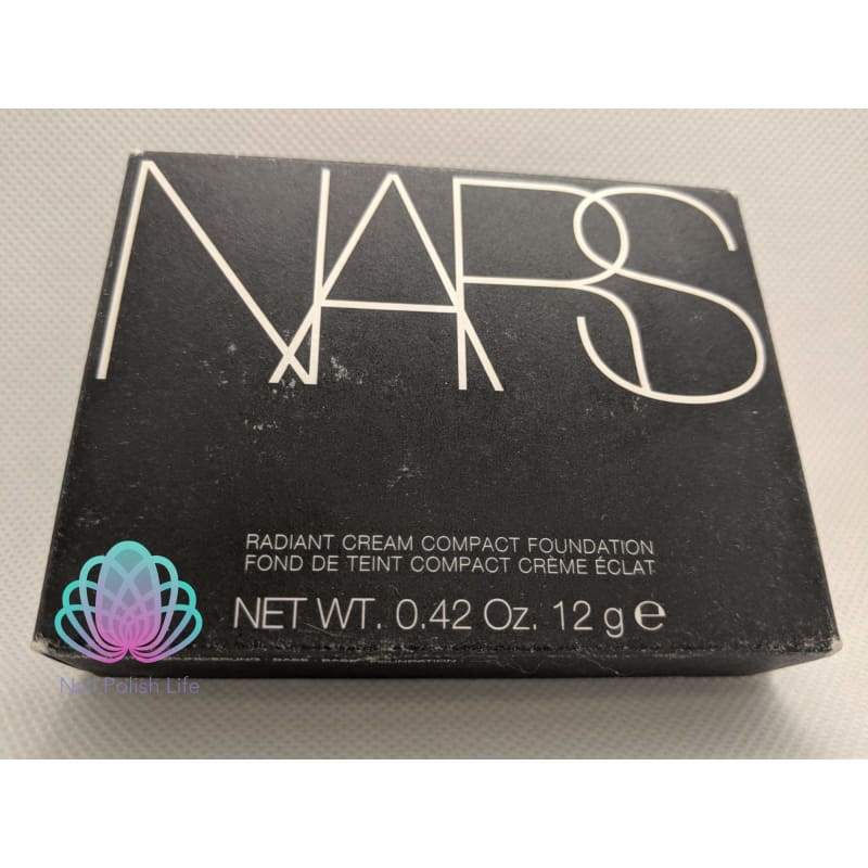 NARS Radiant Cream Compact Foundation - Light 3-Nail Polish Life